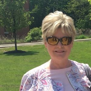 Meet your Posher, Meredith